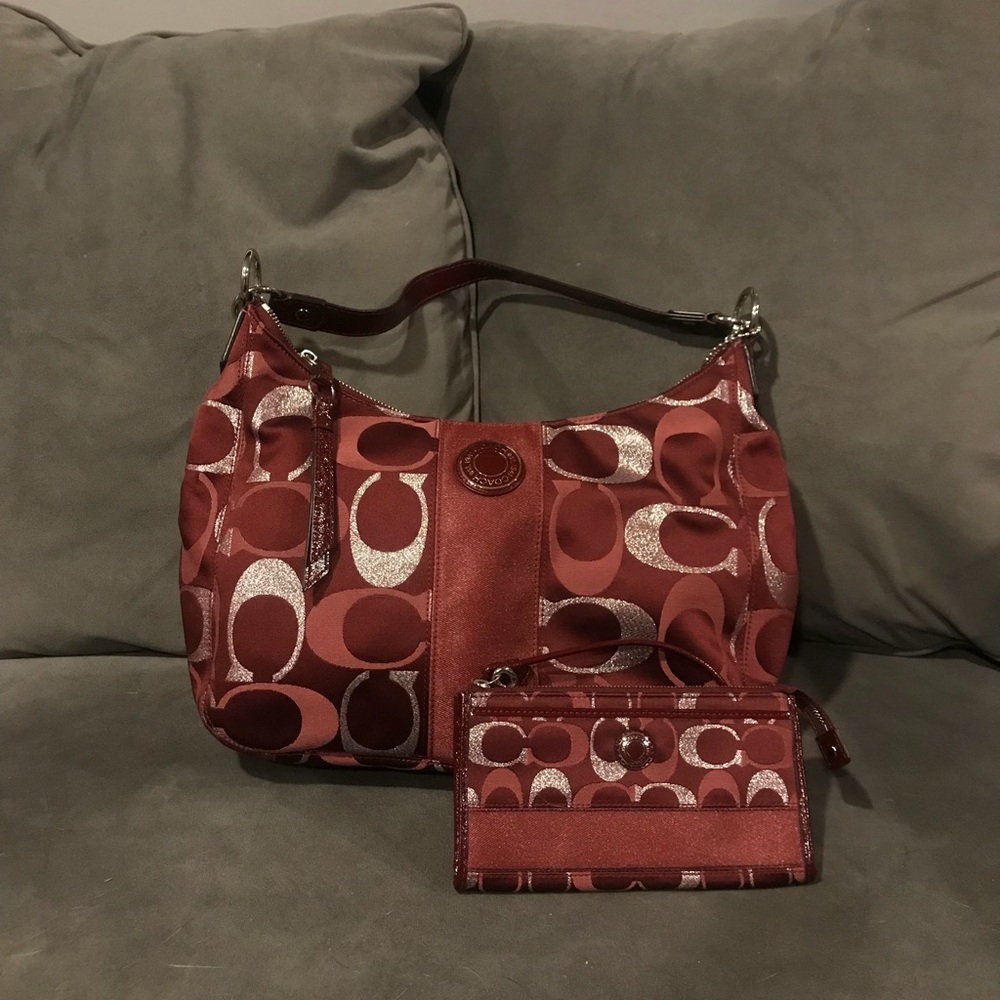 Authentic Coach Purse & Wallet
